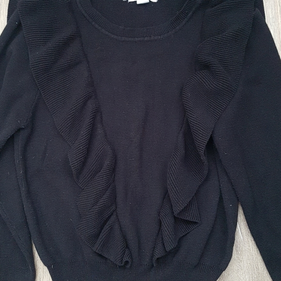 Adorable Sweater - Picture 2 of 4